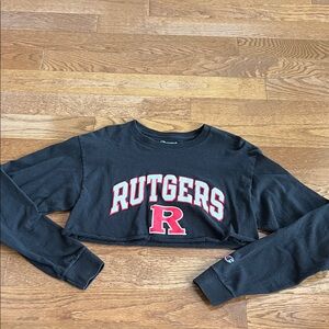 Black Champion medium long sleeve T shirt cropped Rutgers logo